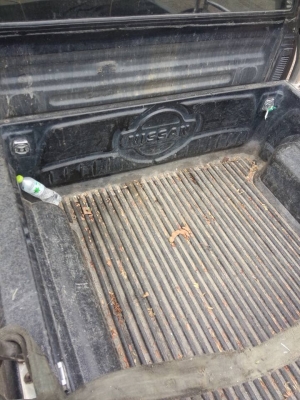 กระบะ nissan ฟอร์นเทีย แค็ป พร้อมแม็คไลเนอร์