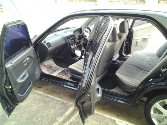 รถเก๋งสวยๆพร้อมใช้คับ