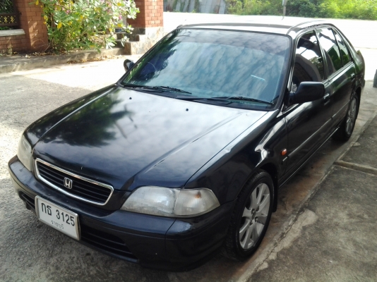 รถเก๋งสวยๆพร้อมใช้คับ