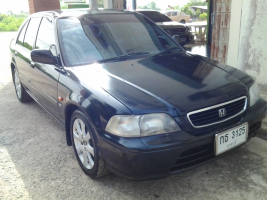 รถเก๋งสวยๆพร้อมใช้คับ