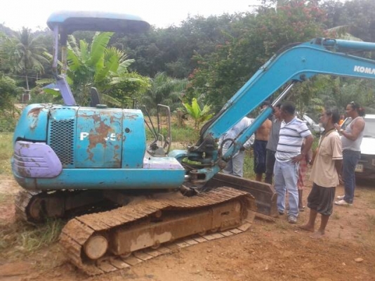 ขายรถแบคโฮ KOMATSU PC40-7 ราคา 280000