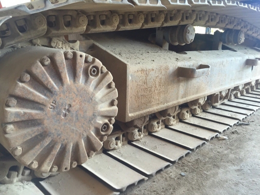 ขายรถแมคโค KOMATSU PC200-5 ไฟฟ้าครบ มีเล่มทะเบียน สภาพสวย พร้อมใช้งาน