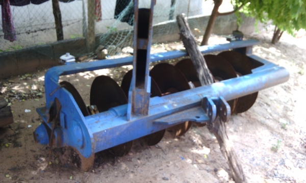 หาง 7  ยี่ห้อ CMT  26 นิ้ว คันท้ายมีครบ ใบใหม่ ไม่มีดาม ใส่รถไถฟอร์ด คูโบต้ารุ่น M