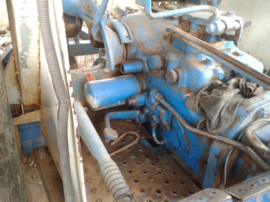 ขายฟอร์ด6600 T5 พร้อมดันหน้าหางไถ รถใช้งานทุกวัน เอกสารพร้อมโอน