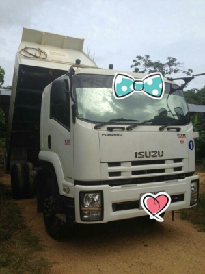 หกล้อ อีซูซุ FTR 240แรง ดั้มสามมิตรแท้ ปี56 สภาพนางฟ้าสวยจัดใช้งานน้อย วิ่งแค่ 6,236กม เล่มทะเบียนพร้อมโอน