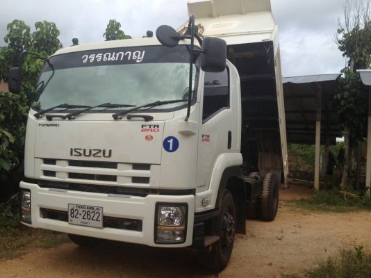 หกล้อ อีซูซุ FTR 240แรง ดั้มสามมิตรแท้ ปี56 สภาพนางฟ้าสวยจัดใช้งานน้อย วิ่งแค่ 6,236กม เล่มทะเบียนพร้อมโอน