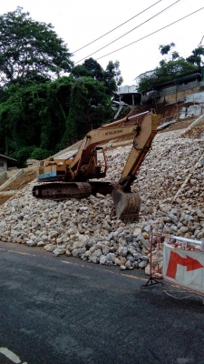 ขายรถแบคโฮ MITSUBISHI MS180LC-3 ซีเรียล 2389 คอลโทรลสั้น ราคา 320000