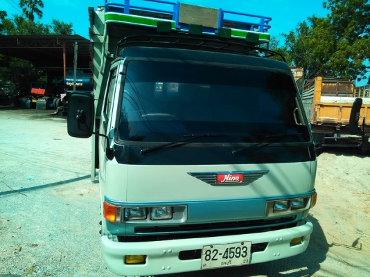 ขาย 6 ล้อ HINO FC 120 ยาว 5.50 เมตร