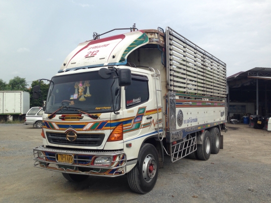 10ล้อเพลาเดียวHINO MEGRA/320HP