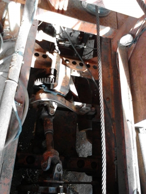 รถฮีโน่ 6 ล้อ ( รถยก. ) 145 แรงม้า. ปี 44.     สนใจติดต่อ  081 - 6079515