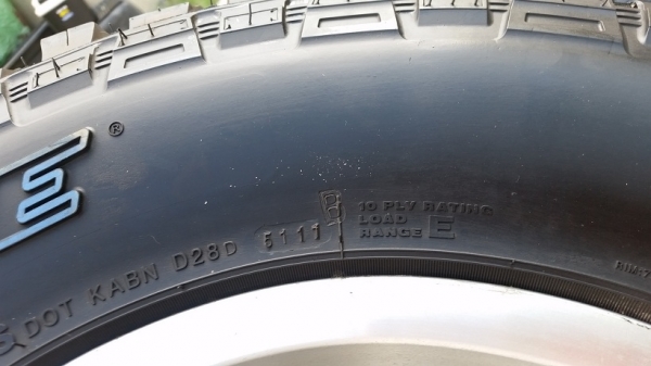 ล้อขอบ 16 พร้อมยาง mud