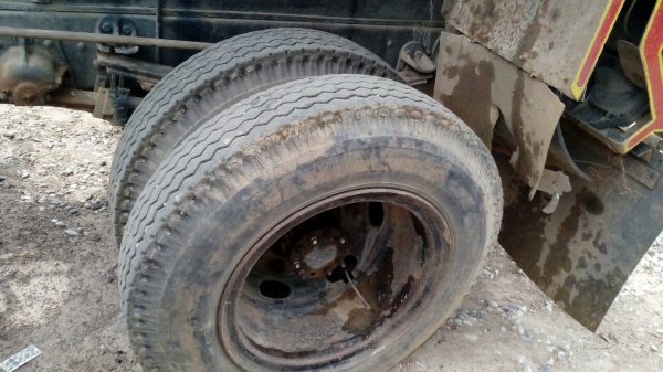 ขายด่วนรถ6ล้อดั้ม HINOKL300เครือง 130แรงยาง900ขอบ20