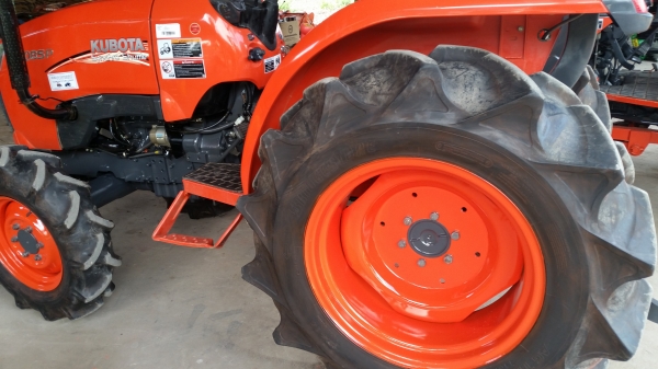 ขายรถไถคูโบต้า KUBOTA L 3608 SP (4WD) ขายรถไถคูโบต้า KUBOTA L 3608 SP (4WD)
