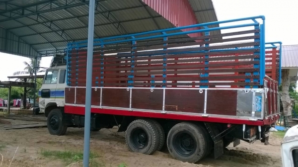 ขาย 10 ล้อ เพลาเดียว HINO KT925 วางเครื่อง EK100 260 แรงม้า ช่วงล่าง ZM หัว F18 มีระบบลำโพงลากพ่วง คัสซีสวย เบรคลมดัน พาวเวอร์ ทะเบียนพร้อมโอนครับ ขาย 10 ล้อ เพลาเดียว HINO KT925 วางเครื่อง EK100 260 แรงม้า ช่วงล่าง ZM หัว F18 มีระบบลำโพงลากพ่วง คัสซีสวย เบรคลมดัน พาวเวอร์ ทะเบียนพร้อมโอนครับ