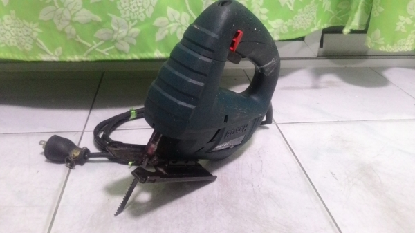 เลื่อยจิ๊กซอร์ BOSCH gst 65   สภาพพร้อมใช้งานครับ