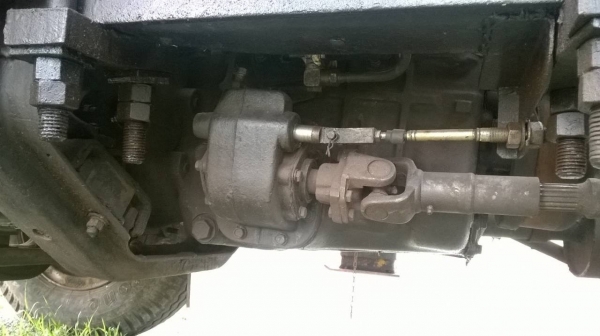 ขาย 6 ล้อ HINO FF3H กระบะยาว 6 เมตร ติดเครน 3 ตัน เครื่อง HO7D 195 แรงม้า คัสซีสวยตลอดเส้น เบรคทิฟฟี่ พาวเวอร์ ทะเบียนพร้อมโอนครับ