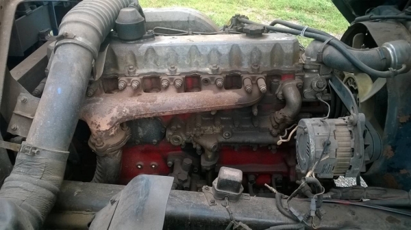 ขาย 6 ล้อ HINO FF3H กระบะยาว 6 เมตร ติดเครน 3 ตัน เครื่อง HO7D 195 แรงม้า คัสซีสวยตลอดเส้น เบรคทิฟฟี่ พาวเวอร์ ทะเบียนพร้อมโอนครับ