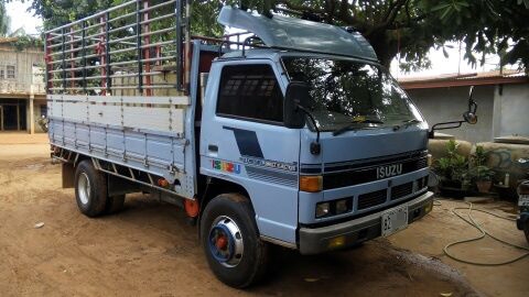 **430,000 บ.ต่อรอง/// 6ล้อISUZU NPR-125 ช่วงล่างใหญ่ **ขาย ISUZU NPR 125 แรง 6ล้อบรรทุก ช่วงล่างใหญ่ สภาพสวยๆ ISUZU NPR61L 4BG1-125HP ประกอบ เครื่อง เดิม เกียร์เดิม เครื่องดี แน่น แรง ไม่มีเยิ้ม เกียร์ดี เกียร์สั้น เข้าง่าย ไม่มีหลุดครับ ช่วงล่างใหญ่ Fหน้