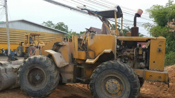 ขายรถตัก CAT 920 สภาพสวยพร้อมใช้ ต่อรองได้ ติดต่อได้ที่คุณ อ๊อฟ พิจิตร 086-737-9991 ขายรถตัก CAT 920 สภาพสวยพร้อมใช้ ต่อรองได้ ติดต่อได้ที่คุณ อ๊อฟ พิจิตร 086-737-9991