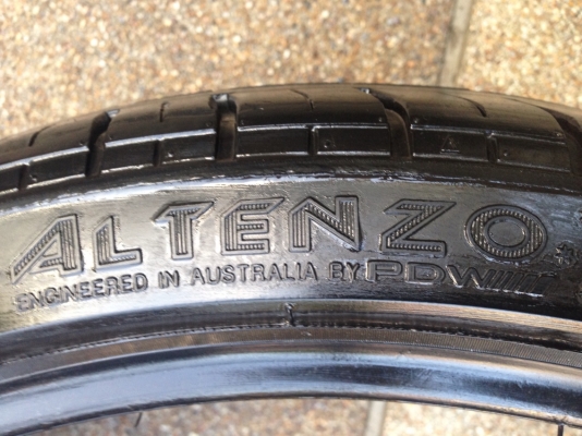 ยาง Altenzo ขอบ19 คู่หน้า 235/35/19 คู่หลัง 245/35/19 ปี14 ดอกเยอะ เนื้อนิ่ม สภาพดี เนื้อนิ่มๆ ราคาไม่แพง