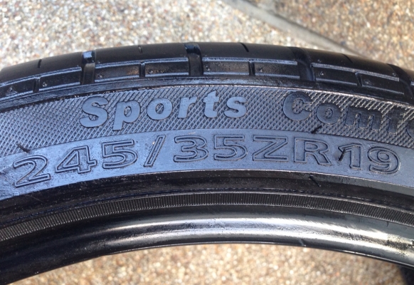 ยาง Altenzo ขอบ19 คู่หน้า 235/35/19 คู่หลัง 245/35/19 ปี14 ดอกเยอะ เนื้อนิ่ม สภาพดี เนื้อนิ่มๆ ราคาไม่แพง