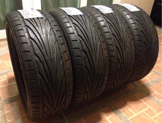 ยางใหม่ผลิตประเทศญี่ปุ่น Toyo Tires 215 50 17 ราคาพิเศษเส้นล่ะ 3,209 บาท หมดแล้วหมดเลย