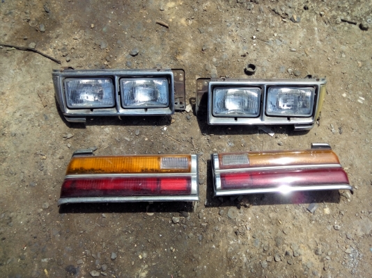 ไฟหน้าไฟท้าย TT132