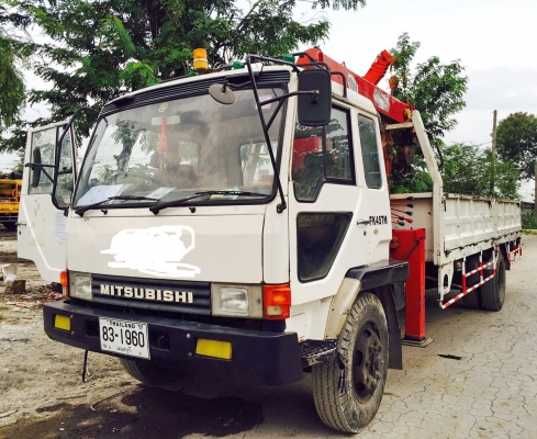 ขายรถเฮี๊ยบ 5 ตัน 4ท่อน สภาพพร้อมใช้ มิตซู FK457 เครื่อง 220 แรง กะบะยาว 6.50 เมตร