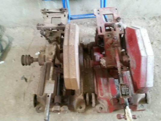 แท่นตัดวินเนอร์สภาพเดิมๆครับ เหมา 2  ตัวครับ  ไม่มีมอเตอร์ครับหามอเตอร์ใส่ใช้ได้ครับ ราคานี้คุ้มครับ