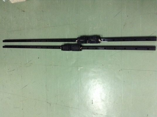 สไลค์ลูกปืนโต 20 มม ยาว1340มม พร้อมบล็อคลูกปืน 4 ลูก