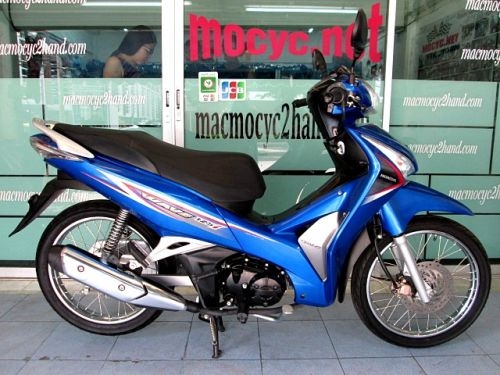 wave 125 i สีน้ำเงิน สีวัยรุ่น ( สต๊าทมือ ) รถเดือน ธันวาคม ปี 57 ไมล์ 2 พันโล ฟรีโอน แถม 5 รายการ