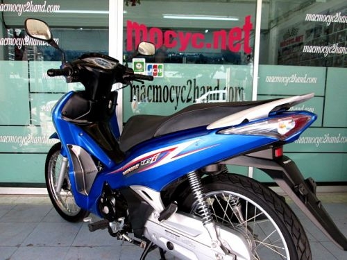 wave 125 i สีน้ำเงิน สีวัยรุ่น ( สต๊าทมือ ) รถเดือน ธันวาคม ปี 57 ไมล์ 2 พันโล ฟรีโอน แถม 5 รายการ