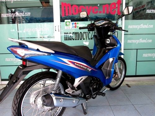 wave 125 i สีน้ำเงิน สีวัยรุ่น ( สต๊าทมือ ) รถเดือน ธันวาคม ปี 57 ไมล์ 2 พันโล ฟรีโอน แถม 5 รายการ