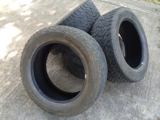 ขาย ยาง cooper at3 USA. 275/55/20 ปี13 ลงพื้นปี 14