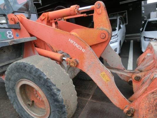 ขายรถตัก HITACHI LX80-7