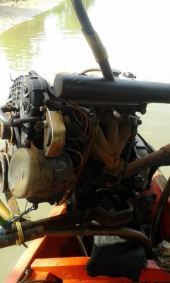 ขายเครื่องเรือพร้อมหาง