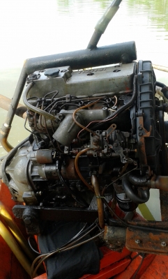 ขายเครื่องเรือพร้อมหาง