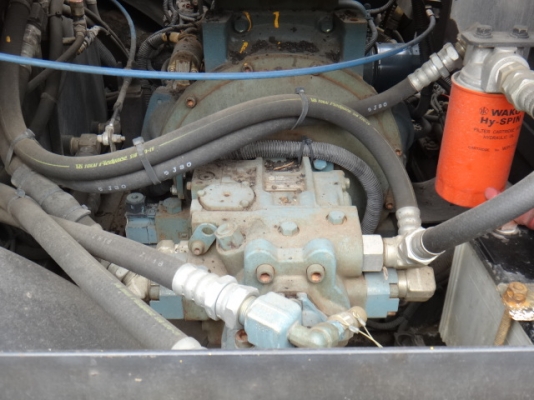 ขายรถปูยาง SUMITOMO HB40W-3B ขายรถปูยาง SUMITOMO HB40W-3B