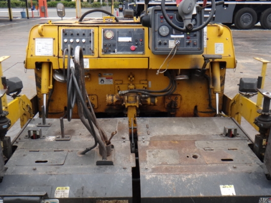 ขายรถปูยาง SUMITOMO HB40W-3B ขายรถปูยาง SUMITOMO HB40W-3B