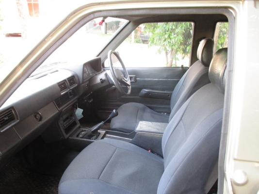 ขาย โตโยต้า4ประตู รถออกเดิม เชียงใหม่มือแรกเลยครับเดิมๆ สีตามอายุสวยๆๆปี2532 ขาย โตโยต้า4ประตู รถออกเดิม เชียงใหม่มือแรกเลยครับเดิมๆ สีตามอายุสวยๆๆปี2532