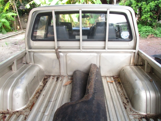 ขาย โตโยต้า4ประตู รถออกเดิม เชียงใหม่มือแรกเลยครับเดิมๆ สีตามอายุสวยๆๆปี2532 ขาย โตโยต้า4ประตู รถออกเดิม เชียงใหม่มือแรกเลยครับเดิมๆ สีตามอายุสวยๆๆปี2532