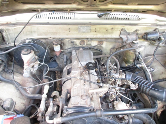 ขาย โตโยต้า4ประตู รถออกเดิม เชียงใหม่มือแรกเลยครับเดิมๆ สีตามอายุสวยๆๆปี2532 ขาย โตโยต้า4ประตู รถออกเดิม เชียงใหม่มือแรกเลยครับเดิมๆ สีตามอายุสวยๆๆปี2532