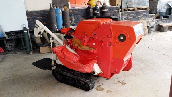 รถนวดข้าวเดินตาม เก่าญี่ปุ่น OSHIMA รุ่น KE35V  สภาพใช้งานได้จริง  นวดข้าวเร็ว ง่าย เคลี่อนย้ายง่าย ทำงานสะดวก คล่องตัว ทนทาน เครื่องยนต์ติดง่าย