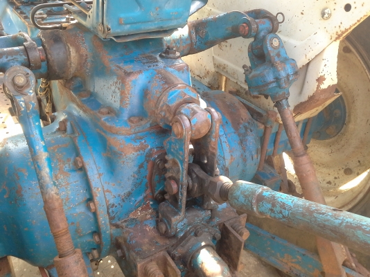 ขาย FORD 6600 สภาพงามๆ  เครื่องดี ไฮดรอลิคดี คับ