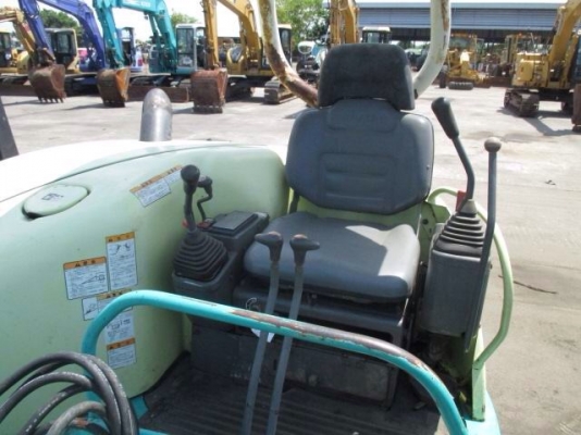 ขายรถขุด YANMAR VIO40 เก่านอกจากญี่ปุ่น  เครื่องดีระบบดีช่วงล่างสวย