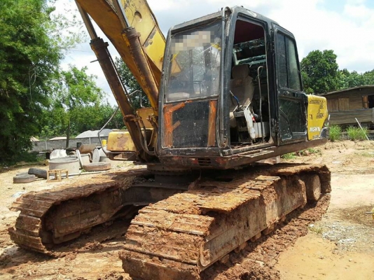 **520,000 บ.ต่อรอง/// แบคโฮ MARK 3 SK200 เก๋งเทา **ขาย KOBELCO MARK 3 SK200 แบคโฮ ยอดนิยม ราคาเบาๆ HYD.EXCAVATOR KOBELCO MARK-3 SK200 S/N18,xxx เก๋งเทาแท้ เครื่องเดิม ปั้มเดิม แน่น แรงดี ทำงานดี เร็ว ไม่โหลดครับ เครื่อง 6D31-6สูบ แน่น ไม่เยิ้ม ปั้มK3V แรง