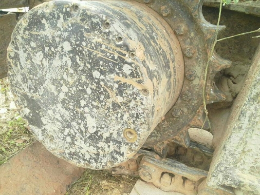 **520,000 บ.ต่อรอง/// แบคโฮ MARK 3 SK200 เก๋งเทา **ขาย KOBELCO MARK 3 SK200 แบคโฮ ยอดนิยม ราคาเบาๆ HYD.EXCAVATOR KOBELCO MARK-3 SK200 S/N18,xxx เก๋งเทาแท้ เครื่องเดิม ปั้มเดิม แน่น แรงดี ทำงานดี เร็ว ไม่โหลดครับ เครื่อง 6D31-6สูบ แน่น ไม่เยิ้ม ปั้มK3V แรง