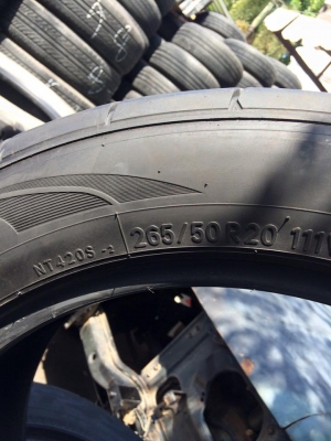 ยางขอบ 20"265/50R20 Nitto ปี 2013 สวยๆ 4เส้น ขาย 6,800 บาท