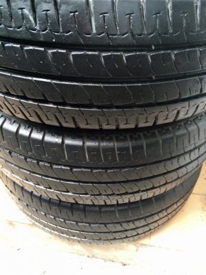 ขายยางกะบะขอบ 15" 205-70R15 ปี 10 Michelin Agilis สภาพสวยๆทั้ง4เส้นขาย 3,500   บาท