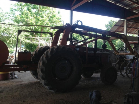 รถคีบพร้อมใช้งานราคาถูก ติดต่อ0947626338 กี้ครับ